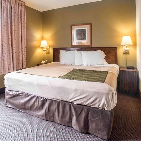 Econo Lodge Марион Екстериор снимка