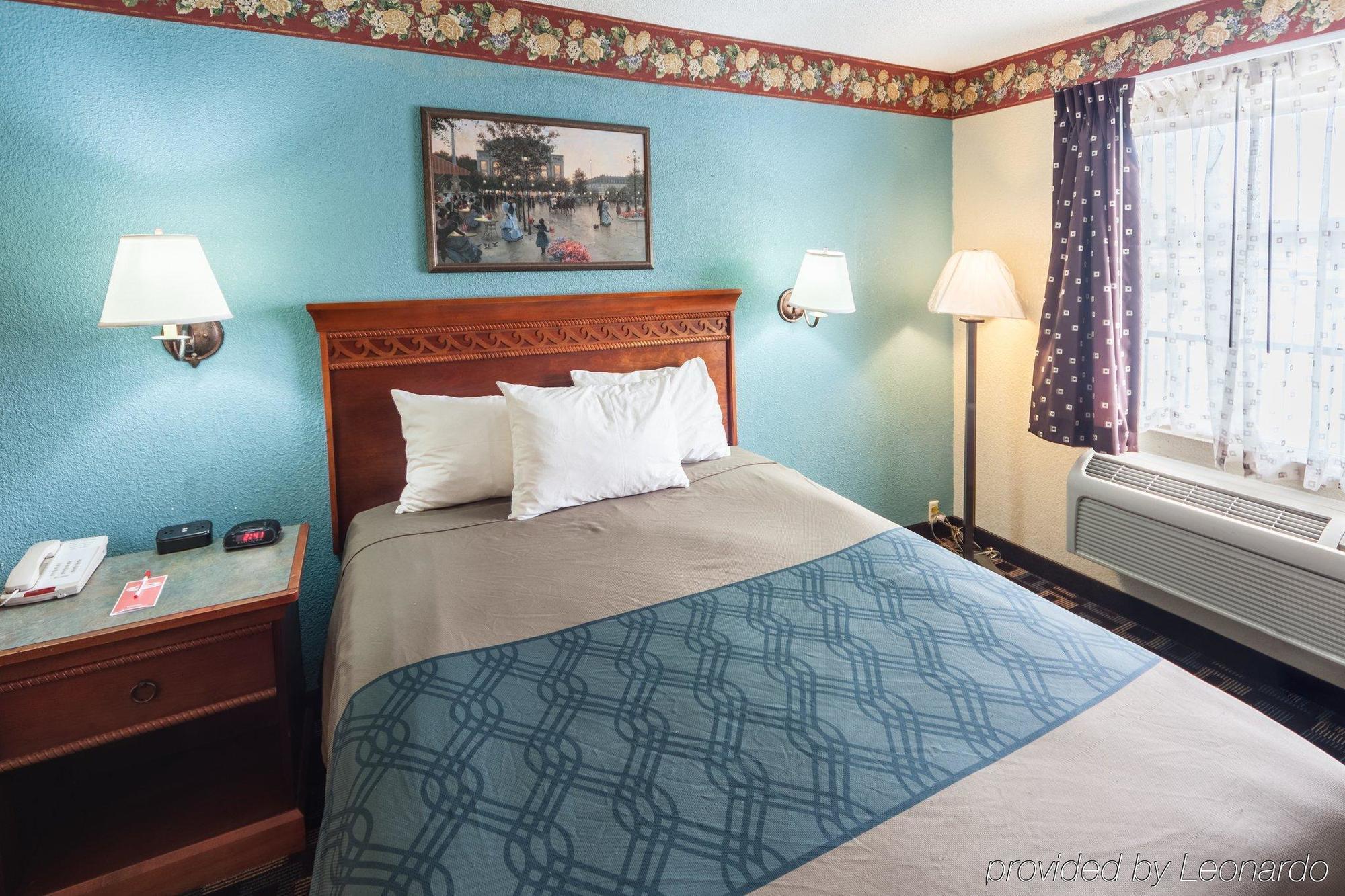 Econo Lodge Марион Екстериор снимка